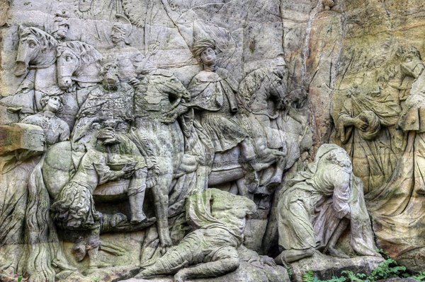 Quels sont les bénéfices de recruter un magicien pour divertir un événement à Lyon ?